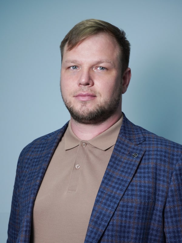 Омельченко Николай Евгеньевич — Генеральный директор